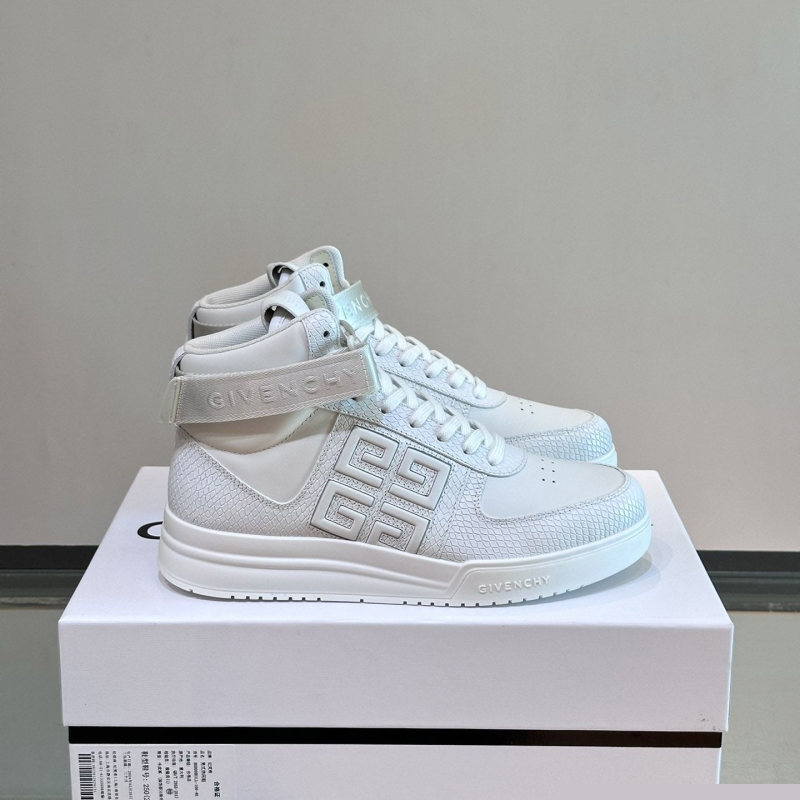 Givenchy Sneakers